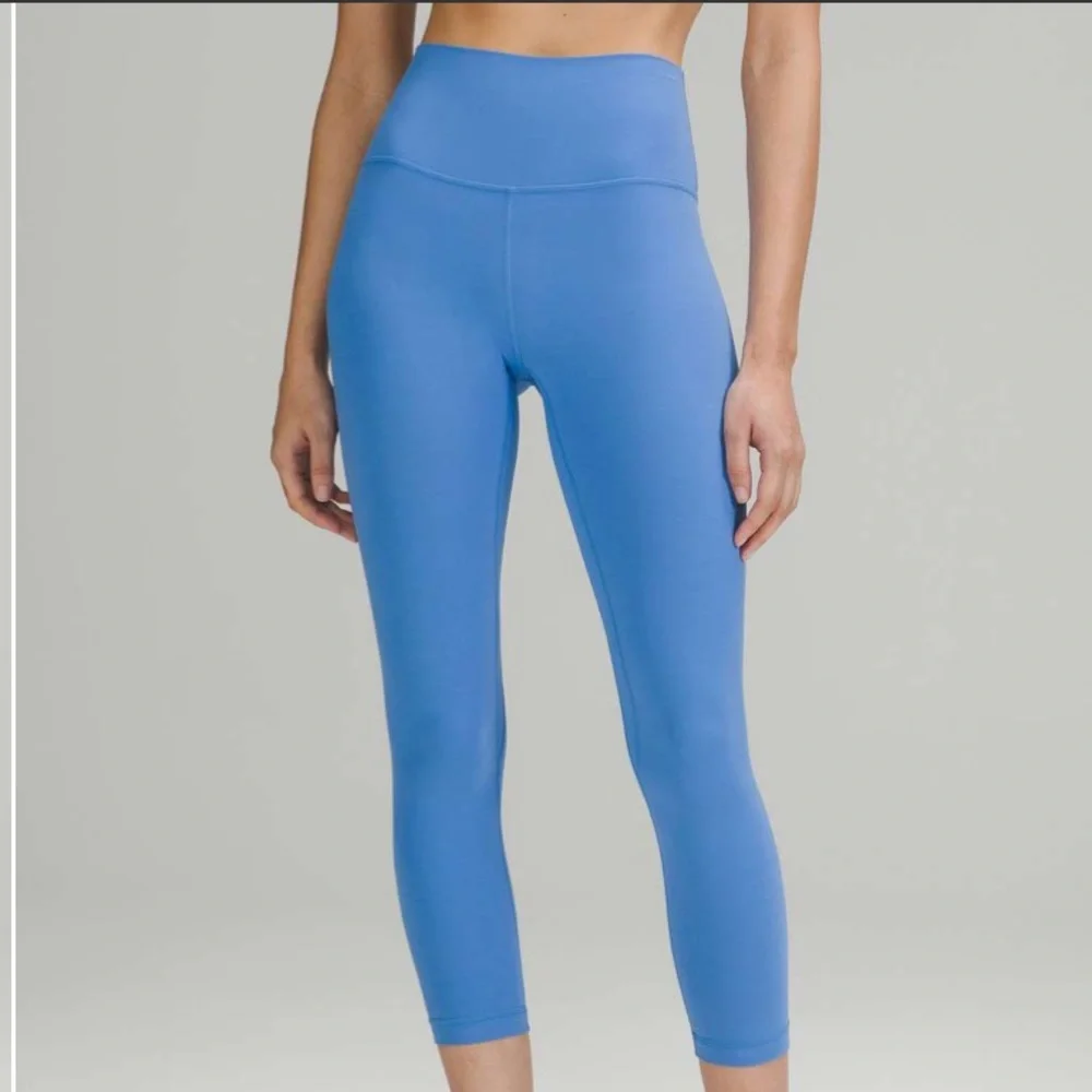 Lululemon Leggings Tights Cropped Pants Blue High Rise 12 Yoga Pilates Workout - Picture 3 of 10